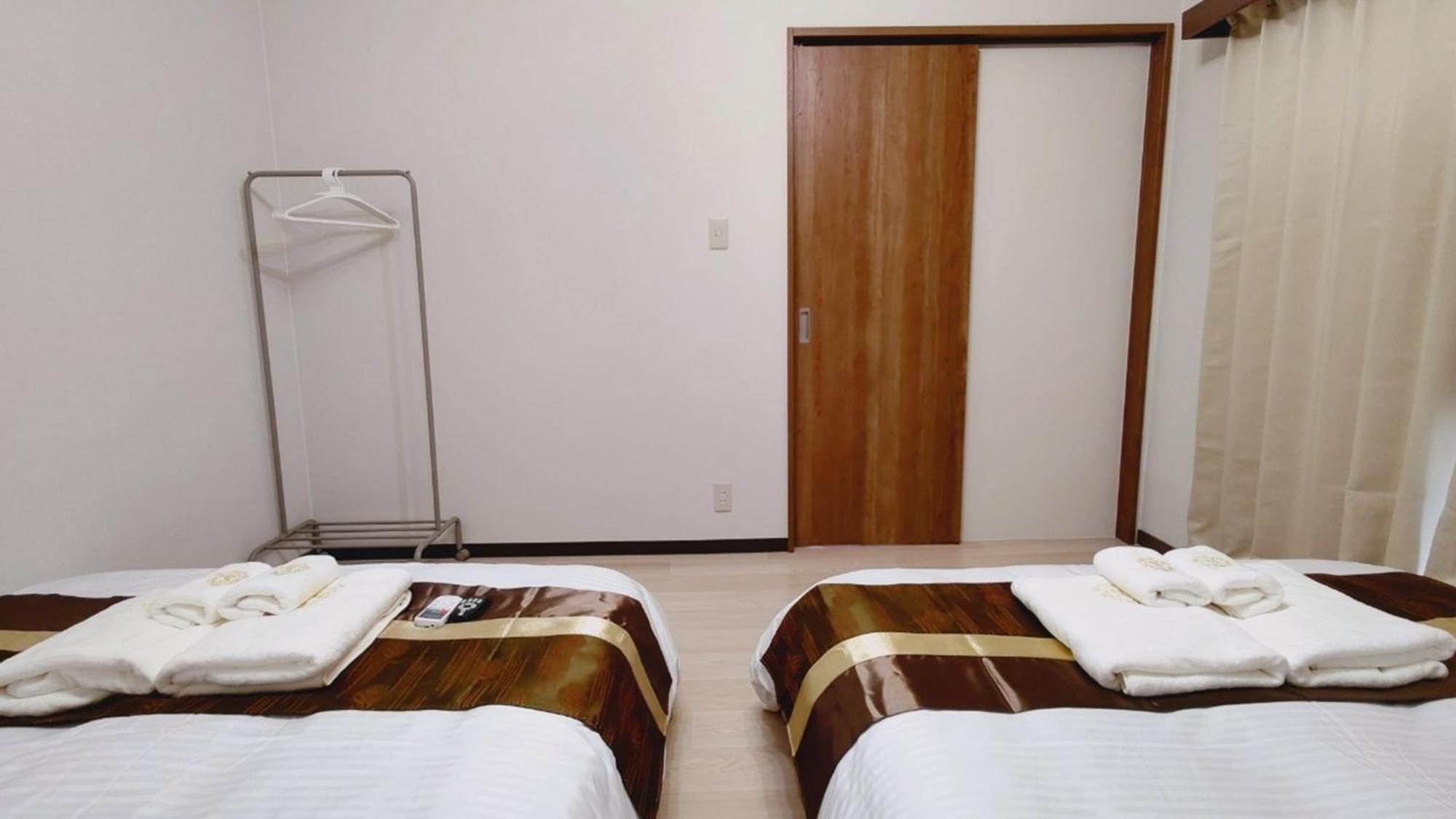 402 Newly Opened Hotel Baika Family Friendly Free Parking 10 Minutes To Usj Osaka Exterior photo