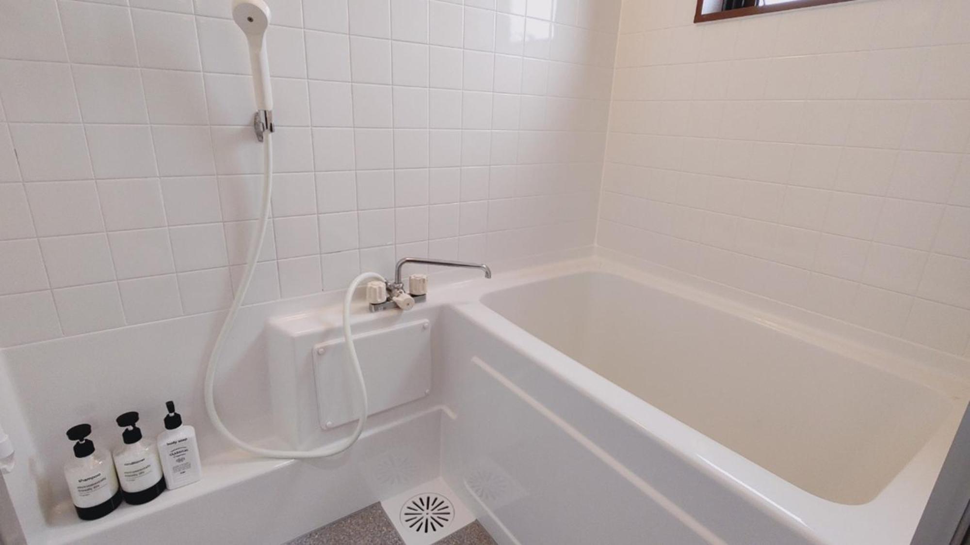 402 Newly Opened Hotel Baika Family Friendly Free Parking 10 Minutes To Usj Osaka Exterior photo
